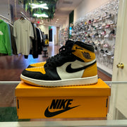 AIR JORDAN 1 HIGH TAXI 9.5